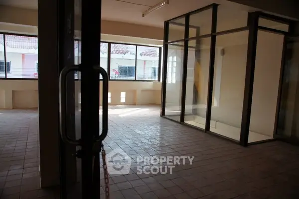 image_rental-29794599