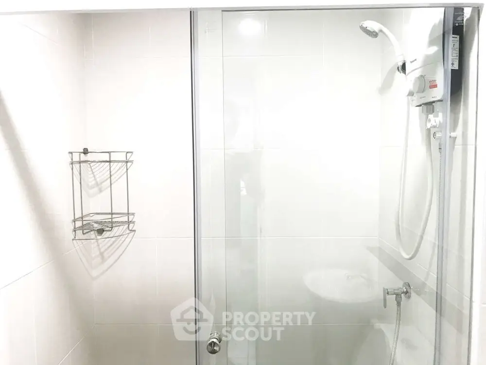  1 Bedroom Condo at Regent Home Sukhumvit 81-1