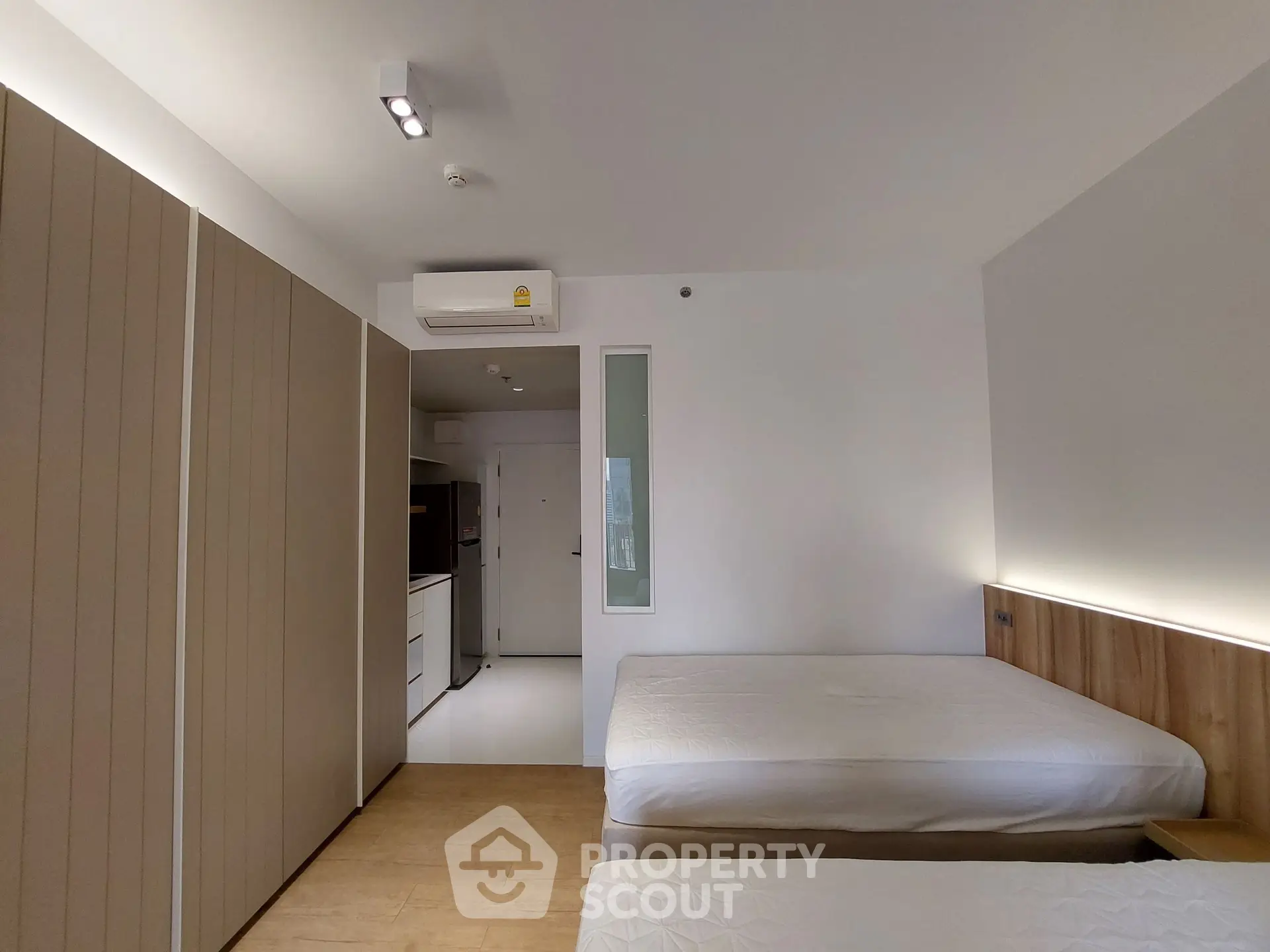 Triple Y Residence 
