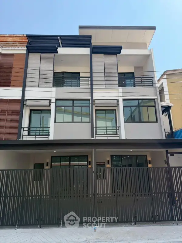 image_rental-29618626