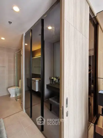 Fully Furnished 1 Bedroom Condo at Noble Ploenchit-2