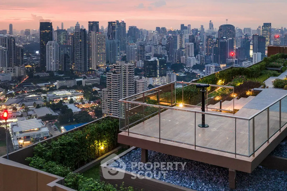OKA HAUS Sukhumvit 36