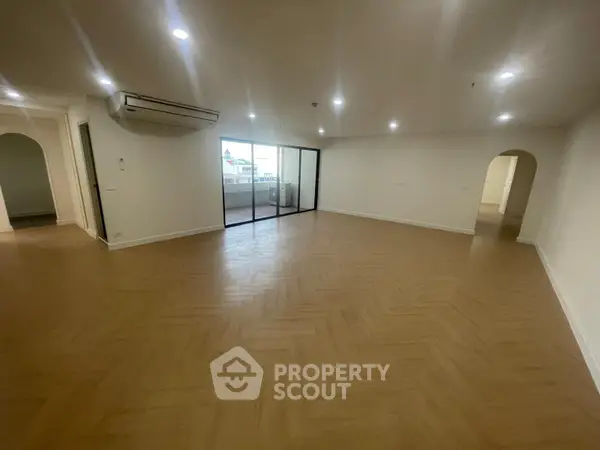 image_rental-30663367