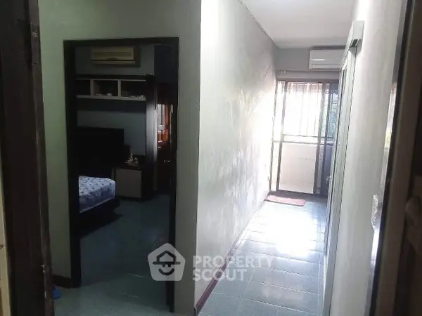 image_rental-25600495