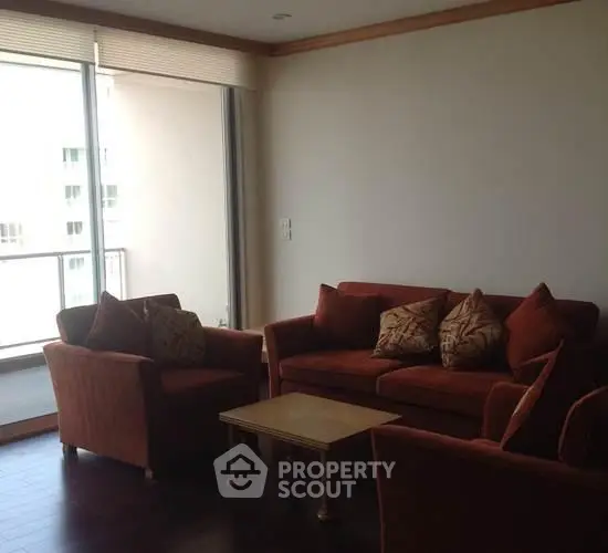 image_rental-5291650