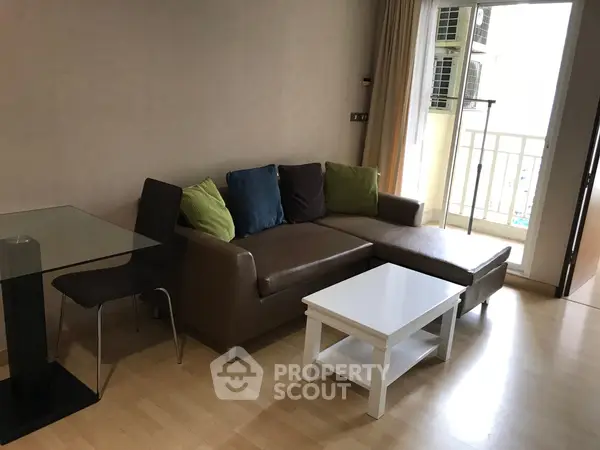 image_rental-5777776