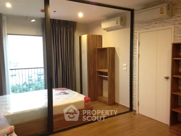 image_rental-8487631