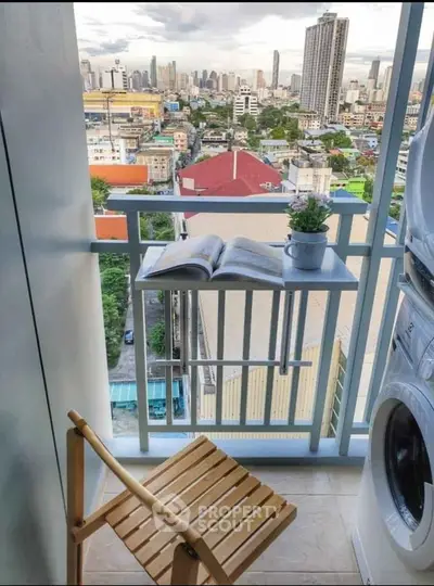 Fully Furnished 1 Bedroom Condo at Supalai Park Talat Phlu Station-5