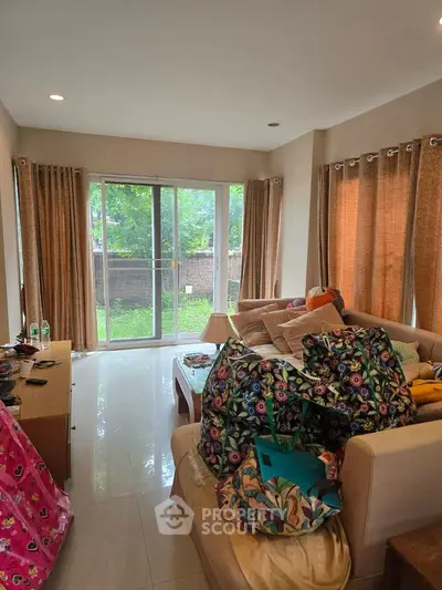 image_rental-27162946