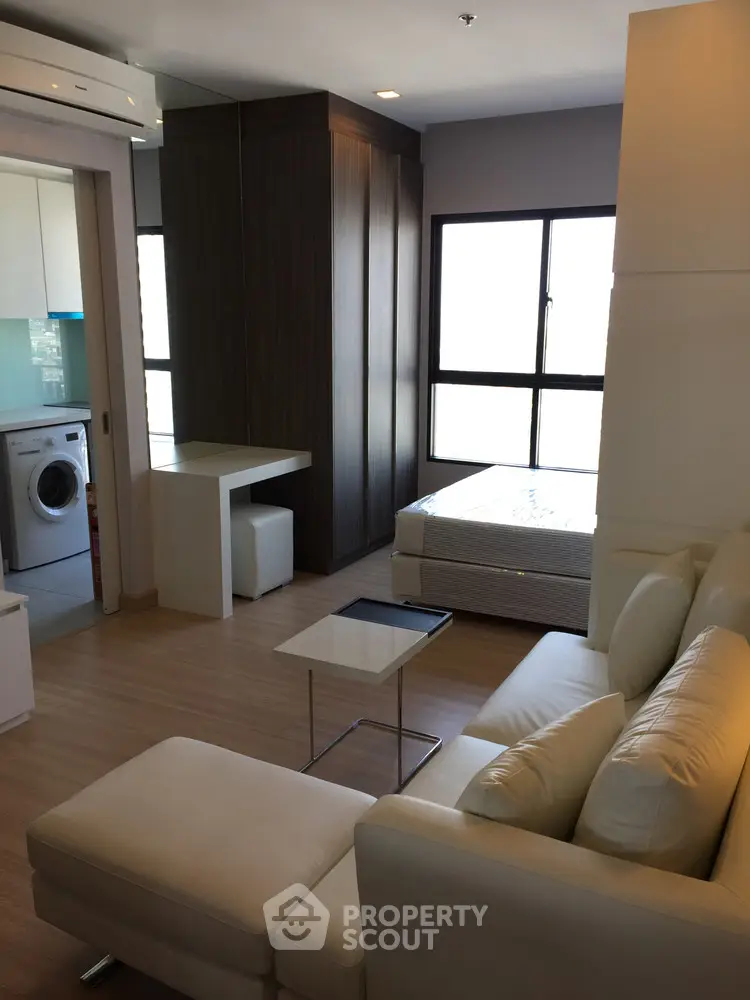  1 Bedroom Condo at Urbano Absolute-1