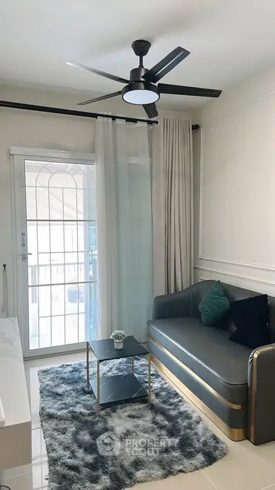 image_rental-37986162