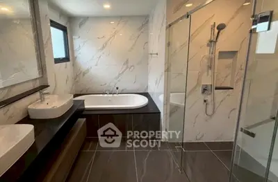 Screenshot 2569-03-17 at 22.01.33.jpg