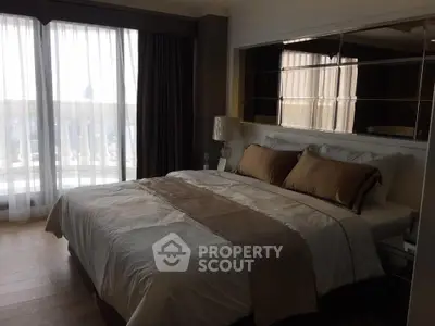  1 Bedroom Condo at State Tower Silom-3