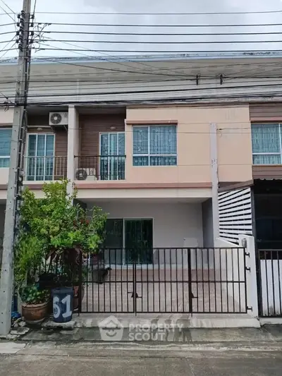 image_rental-27480856