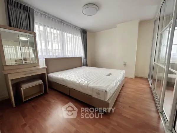 image_rental-30401187