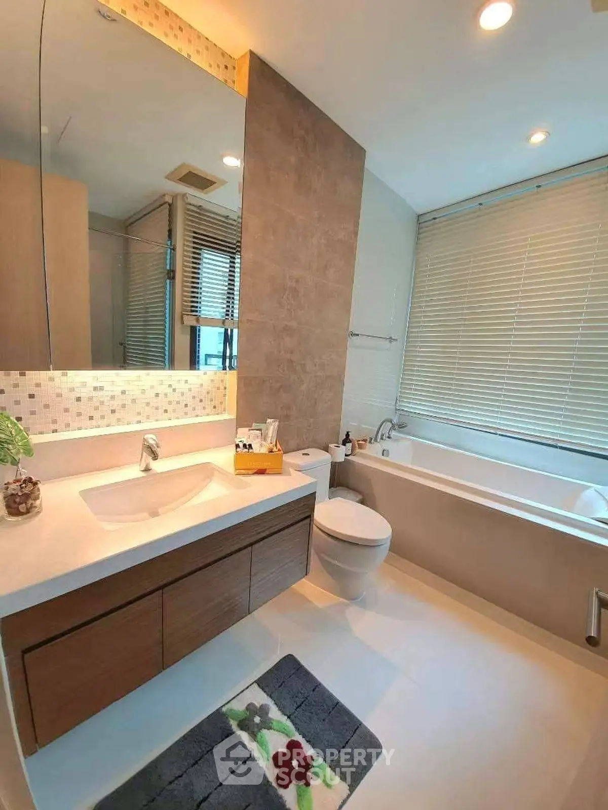 Luxurious modern bathroom with large bathtub and elegant fixtures