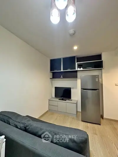 image_rental-29984417