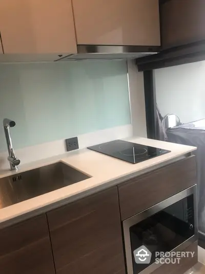  1 Bedroom Condo at Urbano Rajavithi-4