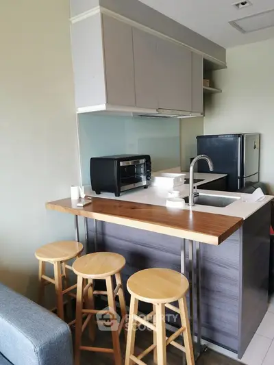 Fully Furnished 1 Bedroom Condo at Ceil By Sansiri-5