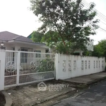 image_rental-7137175