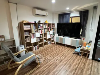 image_rental-28500042