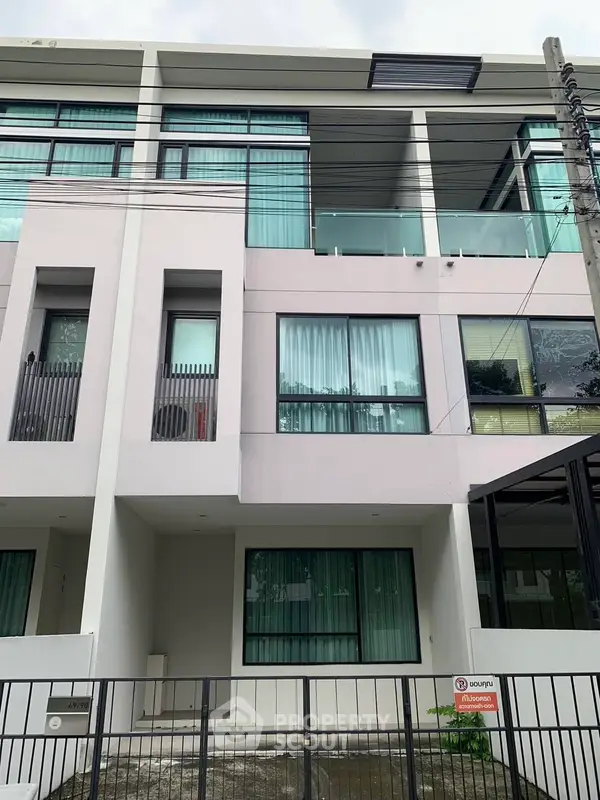 image_rental-21920937