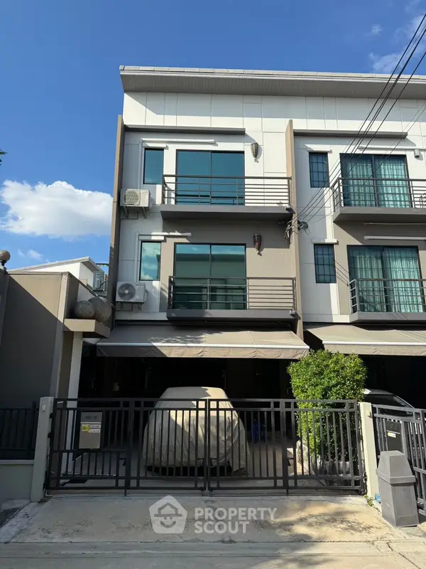 image_rental-27581878