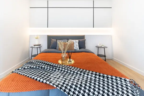 image_rental-29855965