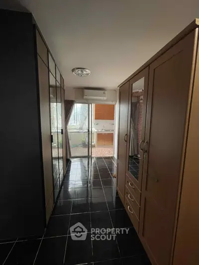 image_rental-27086562