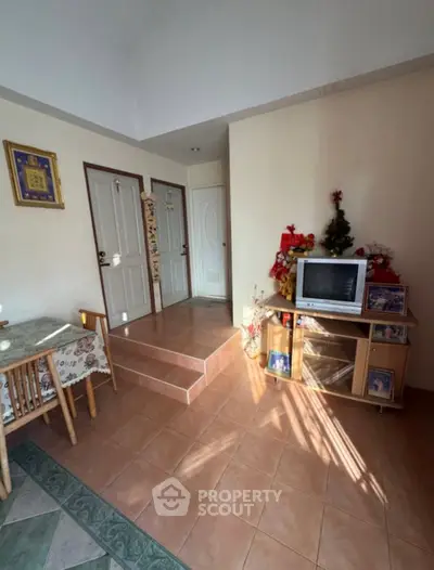 Screenshot 2568-11-16 at 14.37.17.jpg