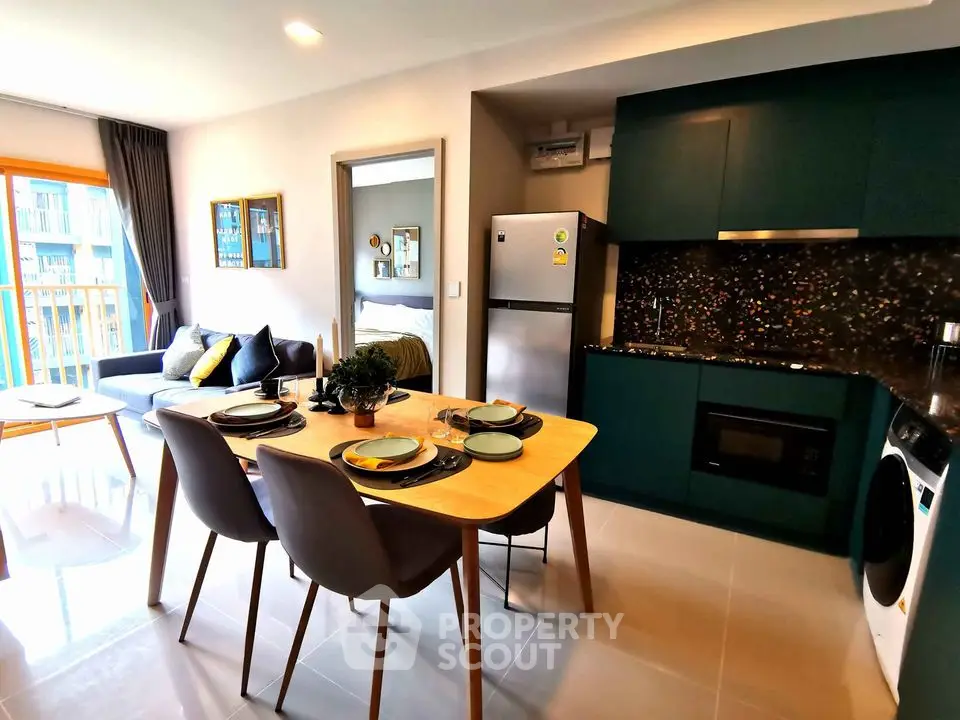  2 Bedrooms Condo at The Base Sukhumvit 50-1