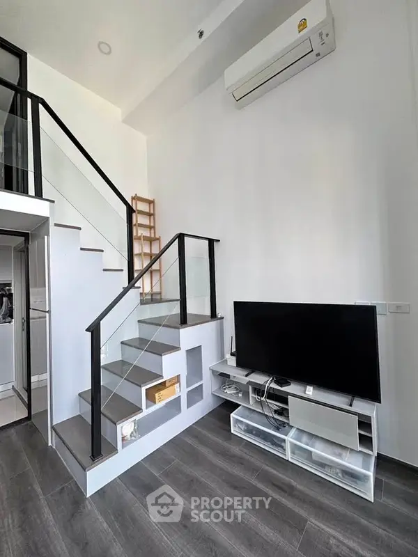 image_rental-30486218