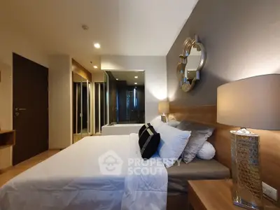 Fully Furnished 1 Bedroom Condo at Rhythm Sathorn-7