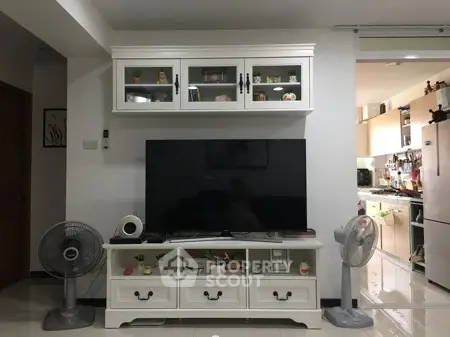 image_rental-6605221