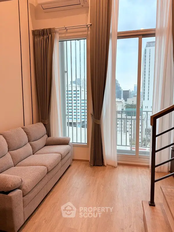 image_rental-31878833