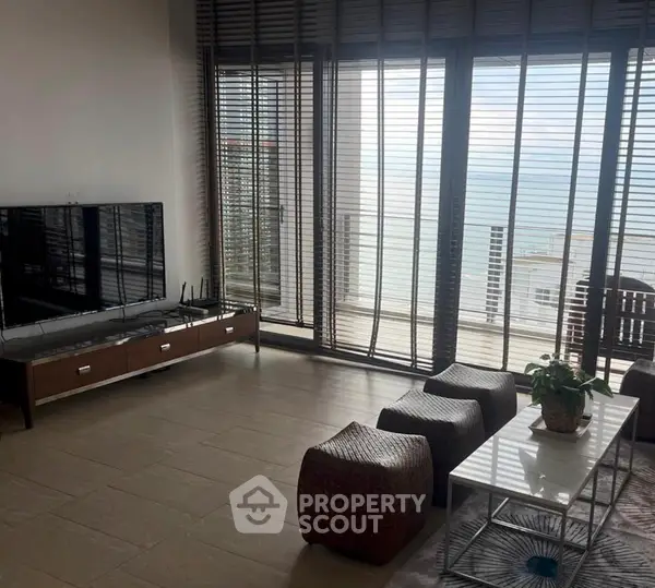 image_rental-30970797