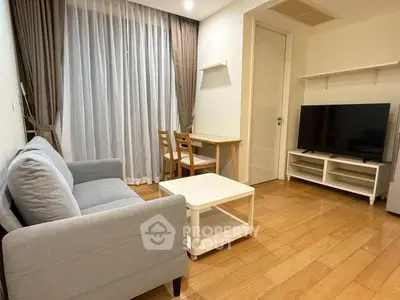 Cozy living room with modern furniture and wooden flooring