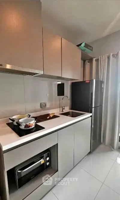 image_rental-30908245