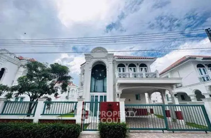 Stunning luxury villa with elegant architecture and spacious driveway, perfect for upscale living.
