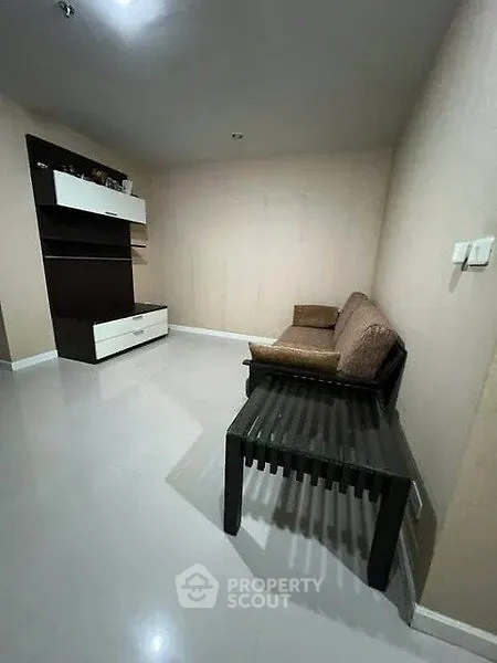 Cozy living room with modern furniture and sleek flooring