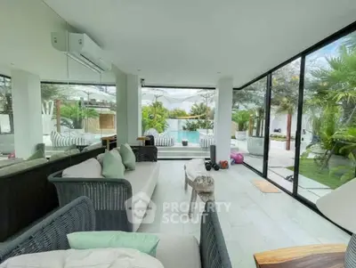 Screenshot 2568-11-20 at 19.03.42.jpg