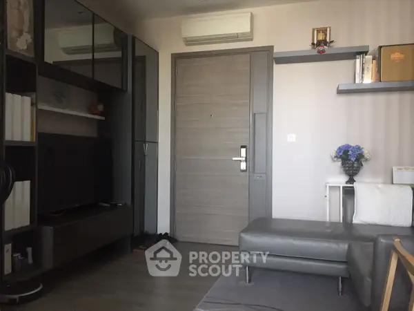 image_rental-12099194