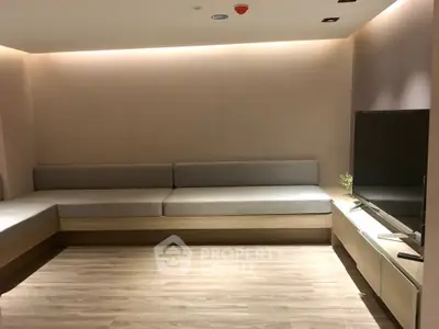  1 Bedroom Condo -3