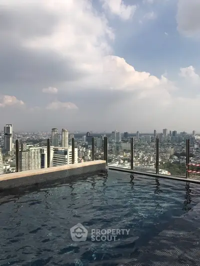  1 Bedroom Condo at The Diplomat Sathorn-2