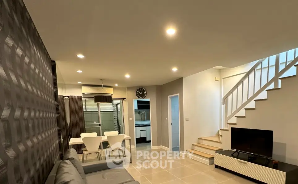 Screenshot 2569-04-26 at 19.43.07.jpg