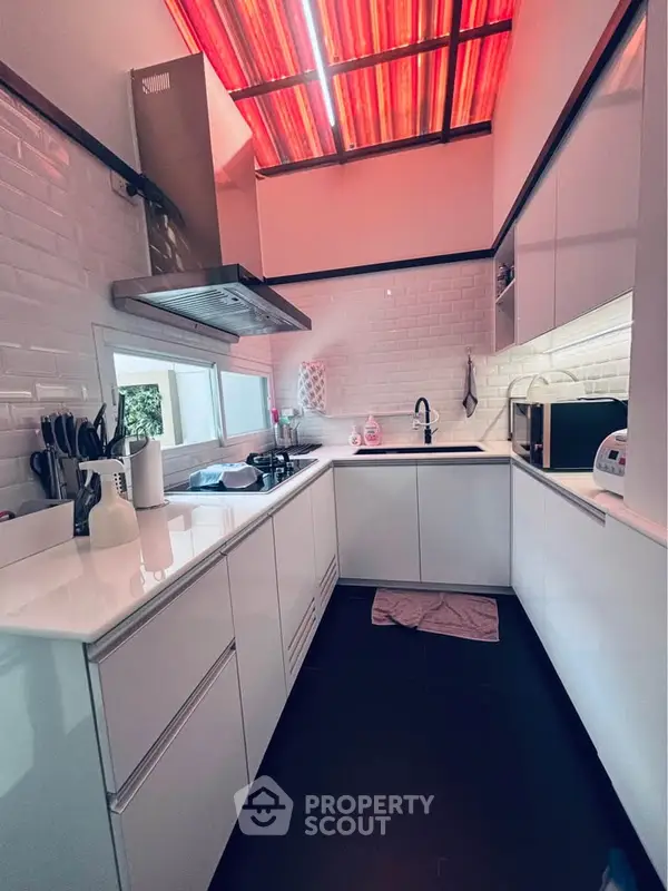 image_rental-26661043