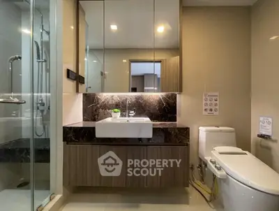 Modern bathroom with sleek design and elegant fixtures