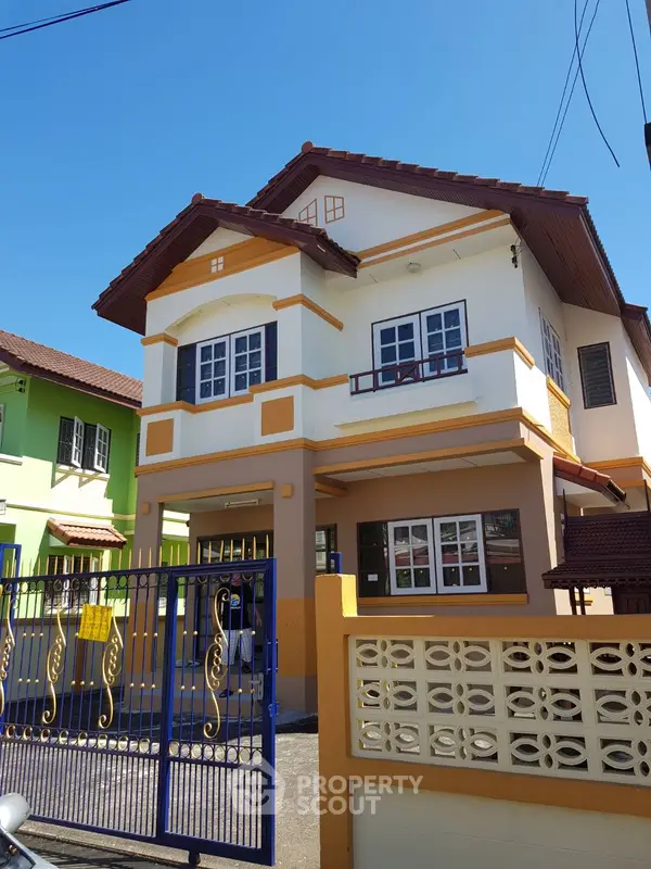 image_rental-6303416