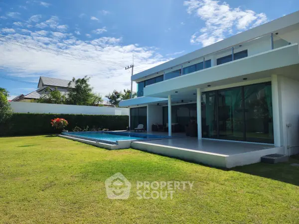 image_rental-26884223