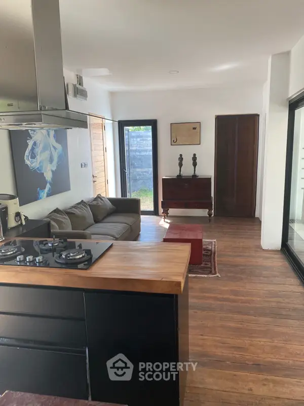 image_rental-29400722